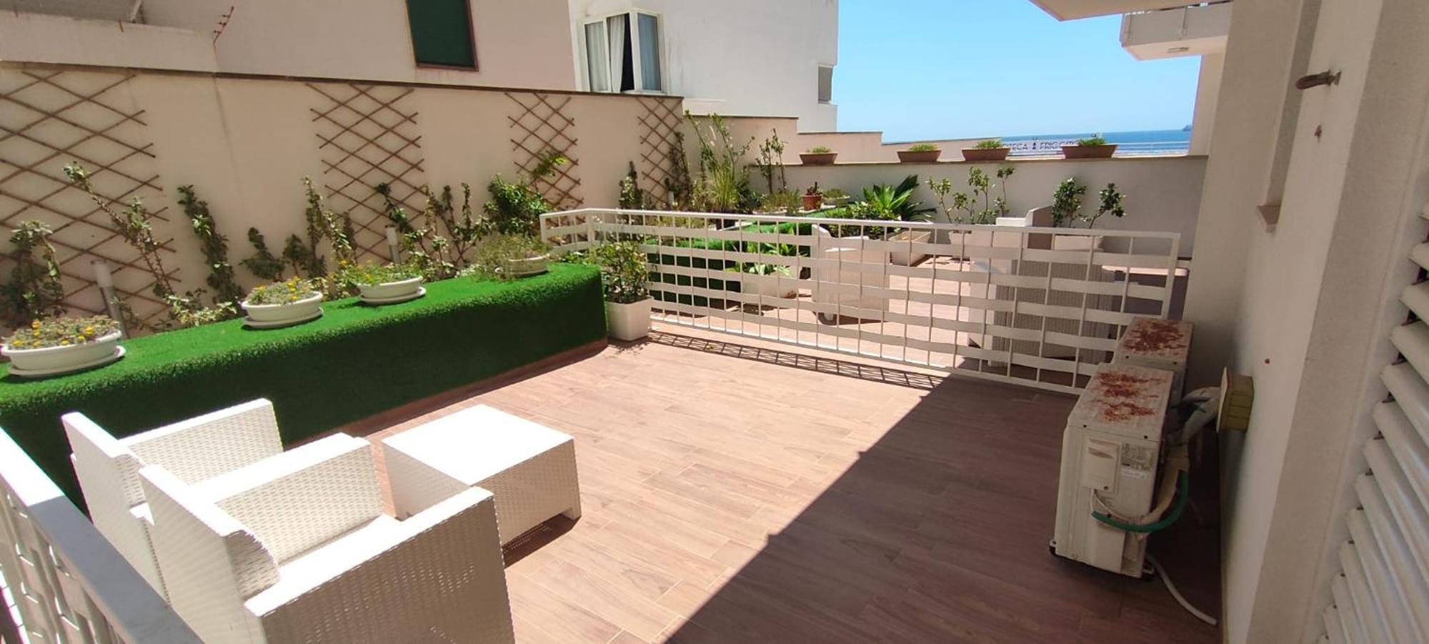 Spuma Di Mare Aparthotel Галиполи Екстериор снимка
