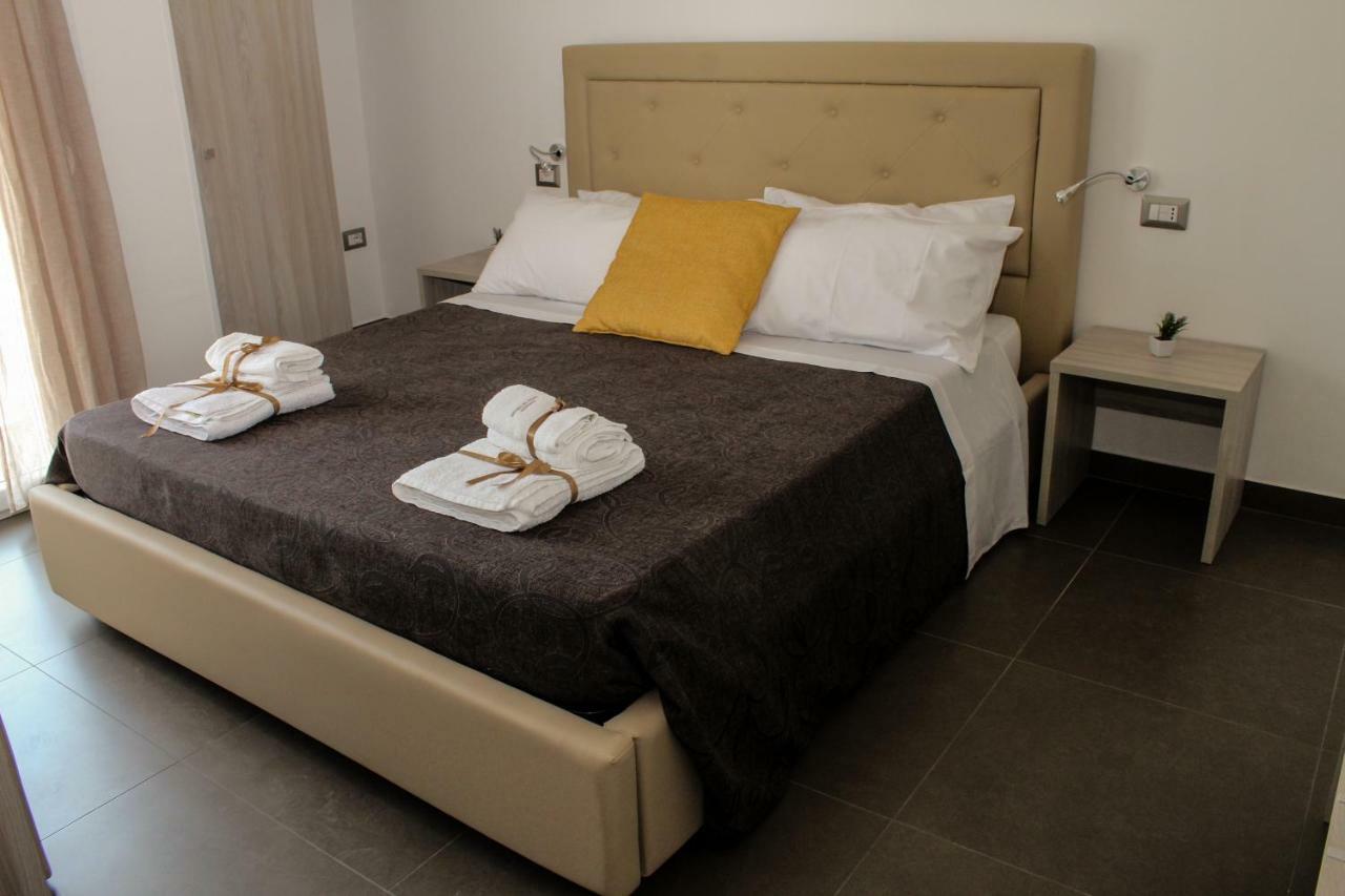Spuma Di Mare Aparthotel Галиполи Екстериор снимка