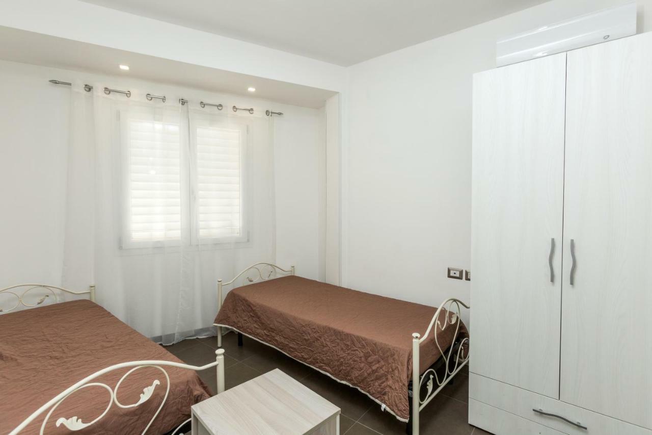 Spuma Di Mare Aparthotel Галиполи Екстериор снимка