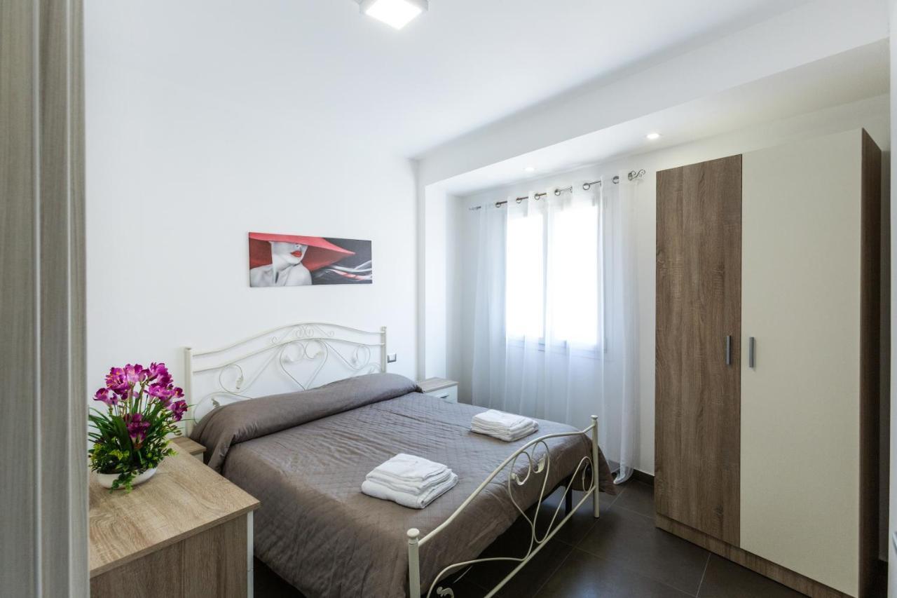 Spuma Di Mare Aparthotel Галиполи Екстериор снимка