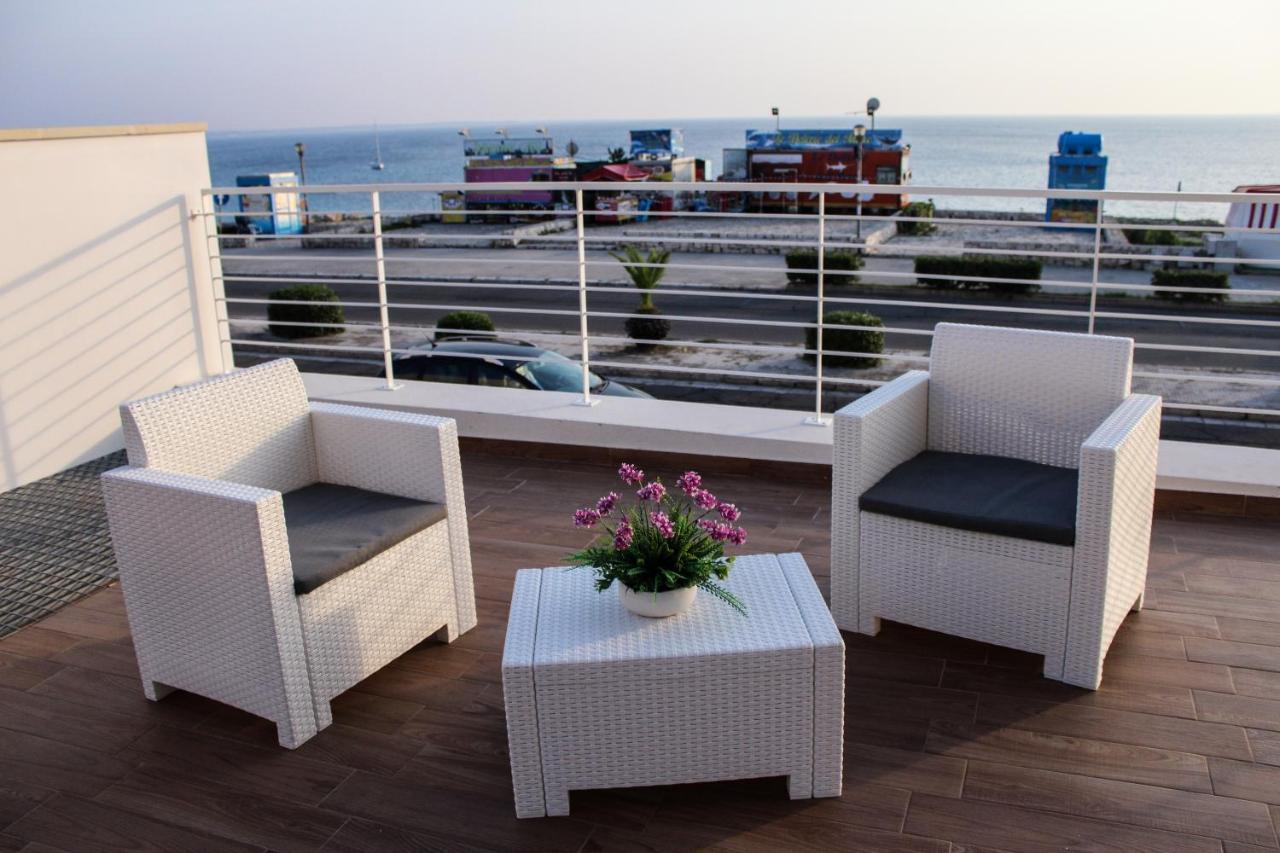 Spuma Di Mare Aparthotel Галиполи Екстериор снимка